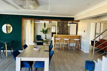 Bed and Breakfast Gabs Airport Inn