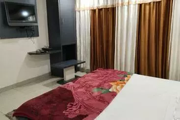 Hotel Giriraj
