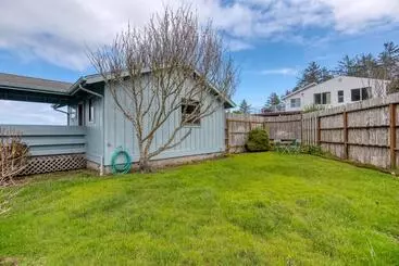 Retkeilymaja #stayinmydistrict Cape Arago Studio Suite