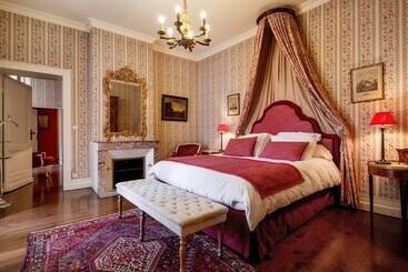 Bed and Breakfast Château Fombrauge   Bernard Magrez Luxury Wine Experience