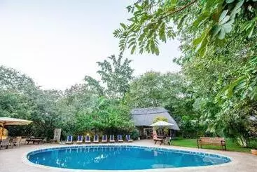 هتل Bayete Guest Lodge