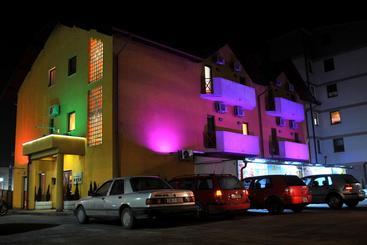 ホテル Arizona Sarajevo