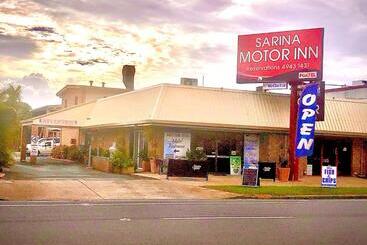 Мотель Sarina Motor Inn