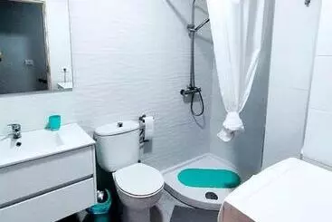 Pensão Room In Lodge   Big Room Tenerife Sur Private Bathroom Wifi