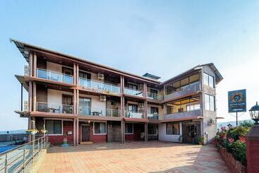Hotel Treebo Seven Days, Mahabaleshwar