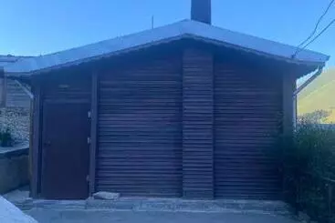 アパートホテル Demirkapı Brown House