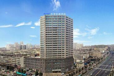 Kyriad Marvelous Hotel Henan Xinyang Pingqiao Plaza