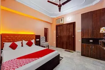 Hotel Oyo Flagship Wellfood Inn