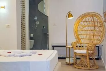 Hôtel Adam & Eve Suites