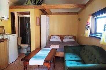 پانسیون Chill House