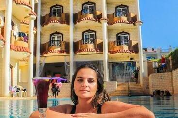 تختخواب و صبحانه Florida Hotel North Coast