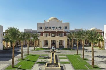 هتل Ancient Sands Golf Resort And Residences