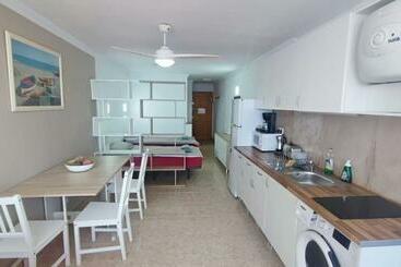 Апартаменты Don Paco Beachfront Patalavaca