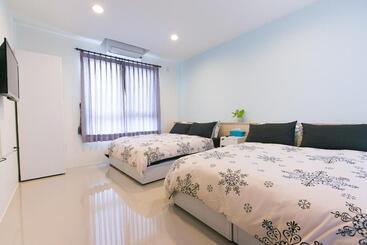 充電樁 羅東雲朵朵cloud B&b免費洗衣機 烘衣機 近週三清溝 星巴克咖啡豆 國旅卡特約店