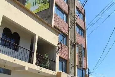 Hôtel Aquarius