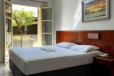 Отель Fênix Plaza