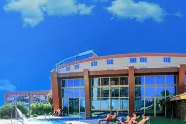 Titanic Hotel & Spa