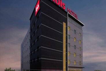 Hotel Ibis Kochi City Centre   An Accor Brand