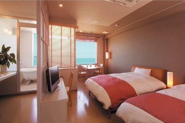 Hotel Kamogawa Universe