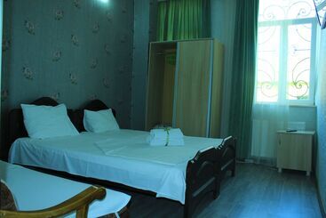 تختخواب و صبحانه Green Villa