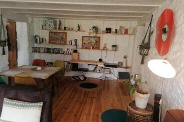 민박 La Grange En Champagne