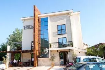 Hotel Helada
