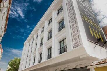 ホテル Royal İnci