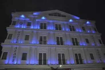 Azade Butik Otel