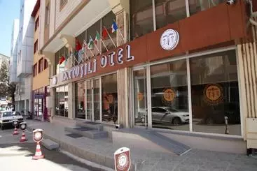 ホテル Hattuşirin