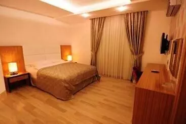 Hotel Ziyapasa Park