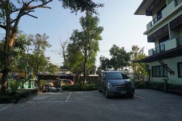 בית מלון כפרי Chan Ka Nesh