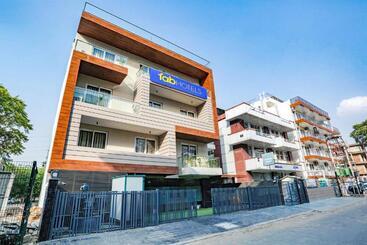 Fabhotel Infinity Stay Ii