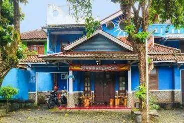 Hotel Spot On 92063 Balebat Endah Syariah