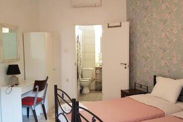 Retkeilymaja Nomads Meteora