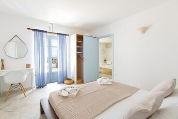 מלון דירות Glyfa Village