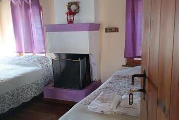 בית מלון כפרי Orestis House