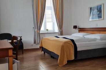 هتل Pension Elektra