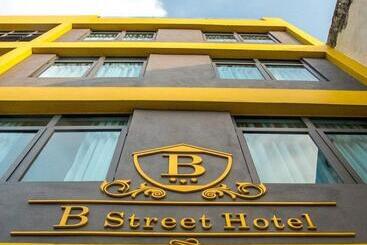 هتل B Street