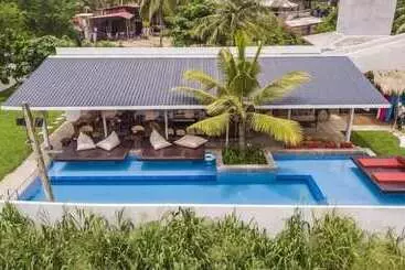 Hotel Global Surf Lodge Kabalana