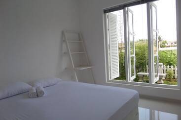 بنسيون White Villa Ambalangoda