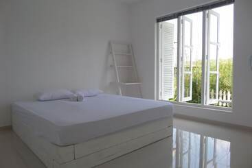 פנסיון White Villa Ambalangoda