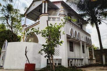 Pensió Meena Mahal Cottage