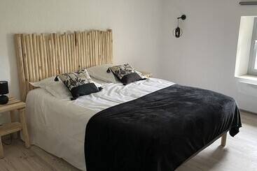 Aamiaismajoitus (B&B) Les Grandes Mollières