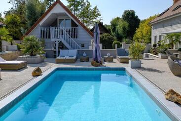 住宿加早餐 Appartement Avec Piscine De La Croix