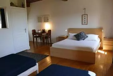 Bed and Breakfast Domaine Du Vernay