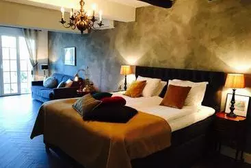 Bed & Breakfast Villa Juli Guesthouse