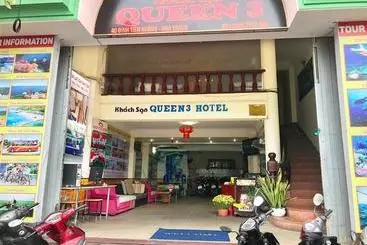 ホテル Queen3