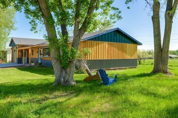 Kır Evi Family Friendly Lander Home Rental: Yard, Patio!