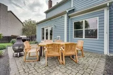 コテージ Spacious Lewis Center Home W/ Yard & Gas Grill!