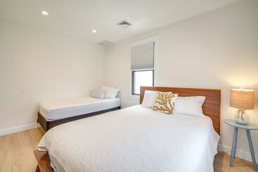 Beautiful Cape May Cottage: Walk To Beach & Mall!